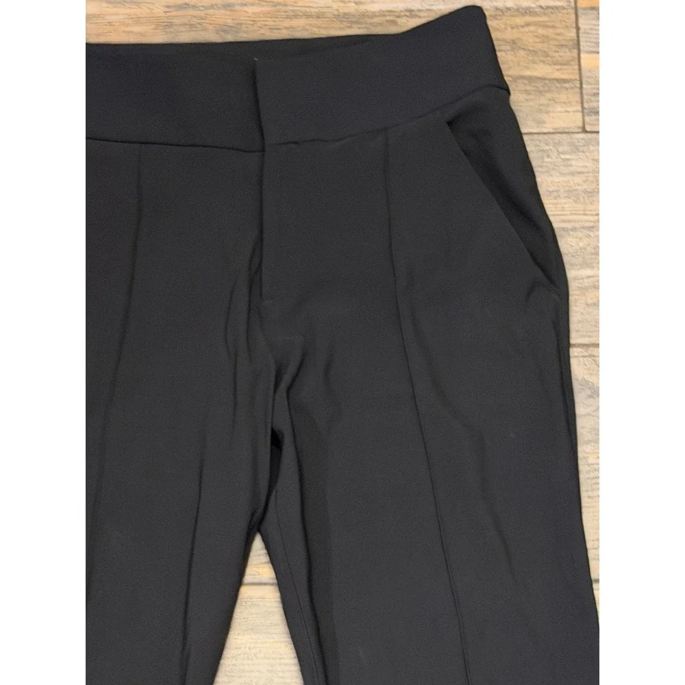 Lululemon Black High Rise Tapered Trouser Dress Pants Front‎ Seam Size 6 Pockets